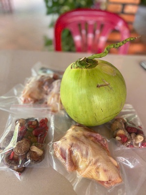 Bồ câu thịt sạch (270g-350g)