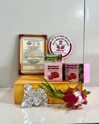 Thanh long sấy thăng hoa đỏ 50g