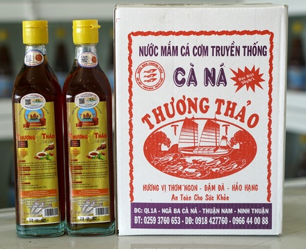 NƯỚC MẮM CÁ CƠM TRUYỀN THỐNG CÀ NÁ 6 CHAI X 500ML/CHAI - ĐẶC BIỆT 50/gN/L (HKD LA THỊ LỆ PHƯƠNG)