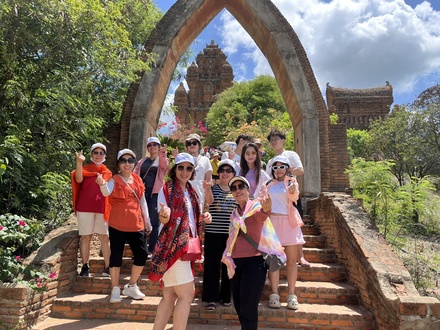 NINH THUAN HALF DAY TOUR CHAM TOWER - VINYARD- BAU TRUC POTTERY VILLAGE -NAM CUONG SANDUNES